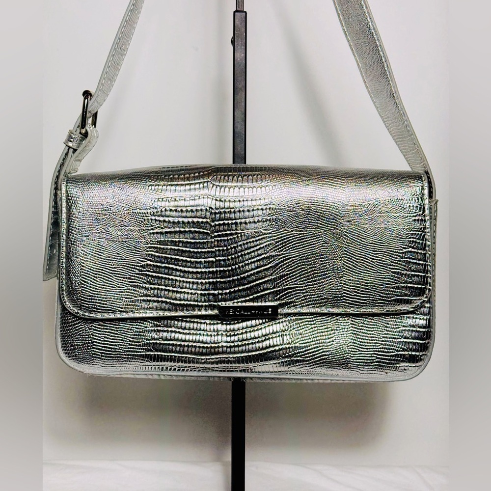KENDALL & KYLIE Embossed Metalic Bag